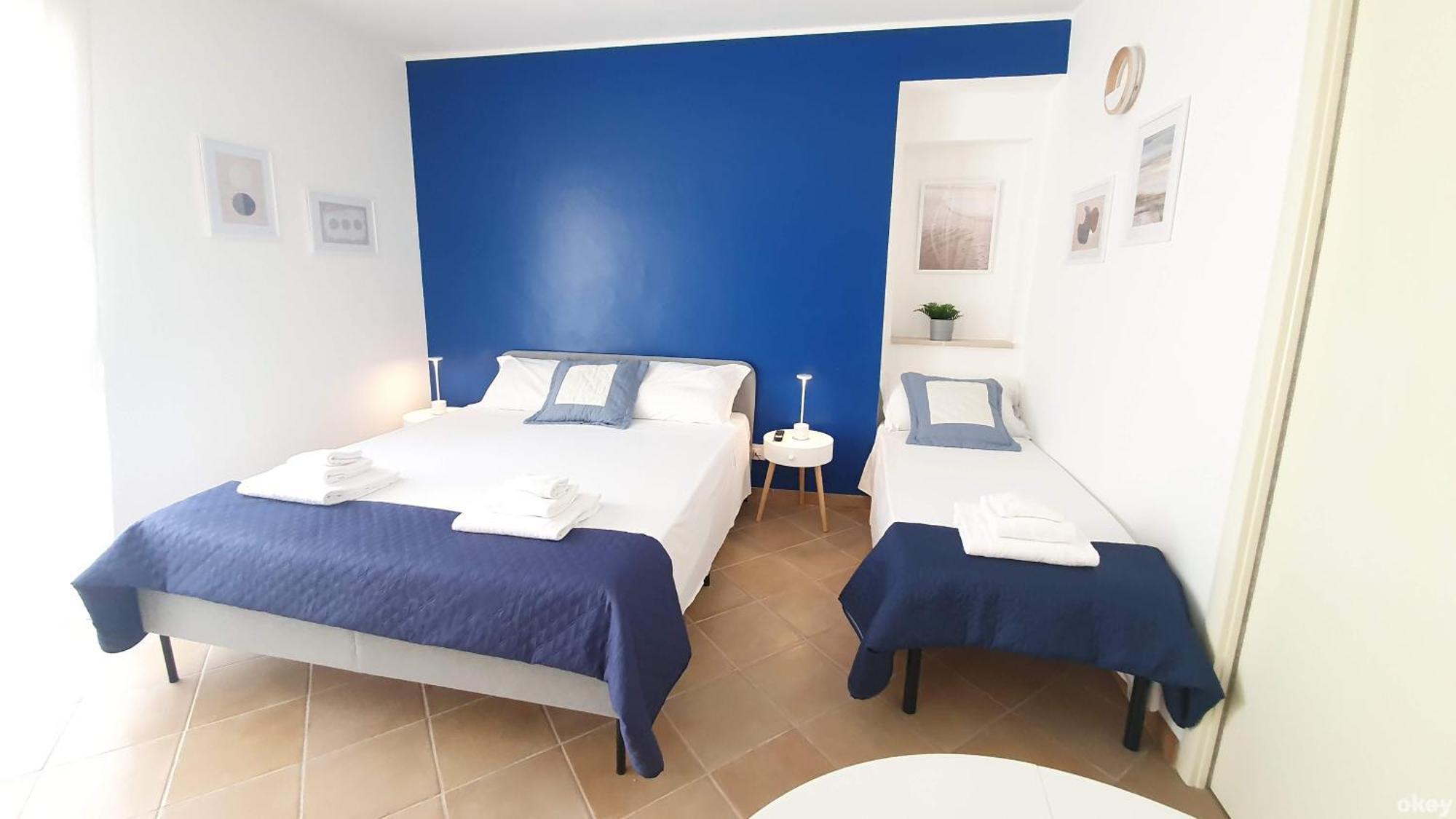 Villa Mediterranea Apartments - Seaview, Pool & Garden Bari Eksteriør billede