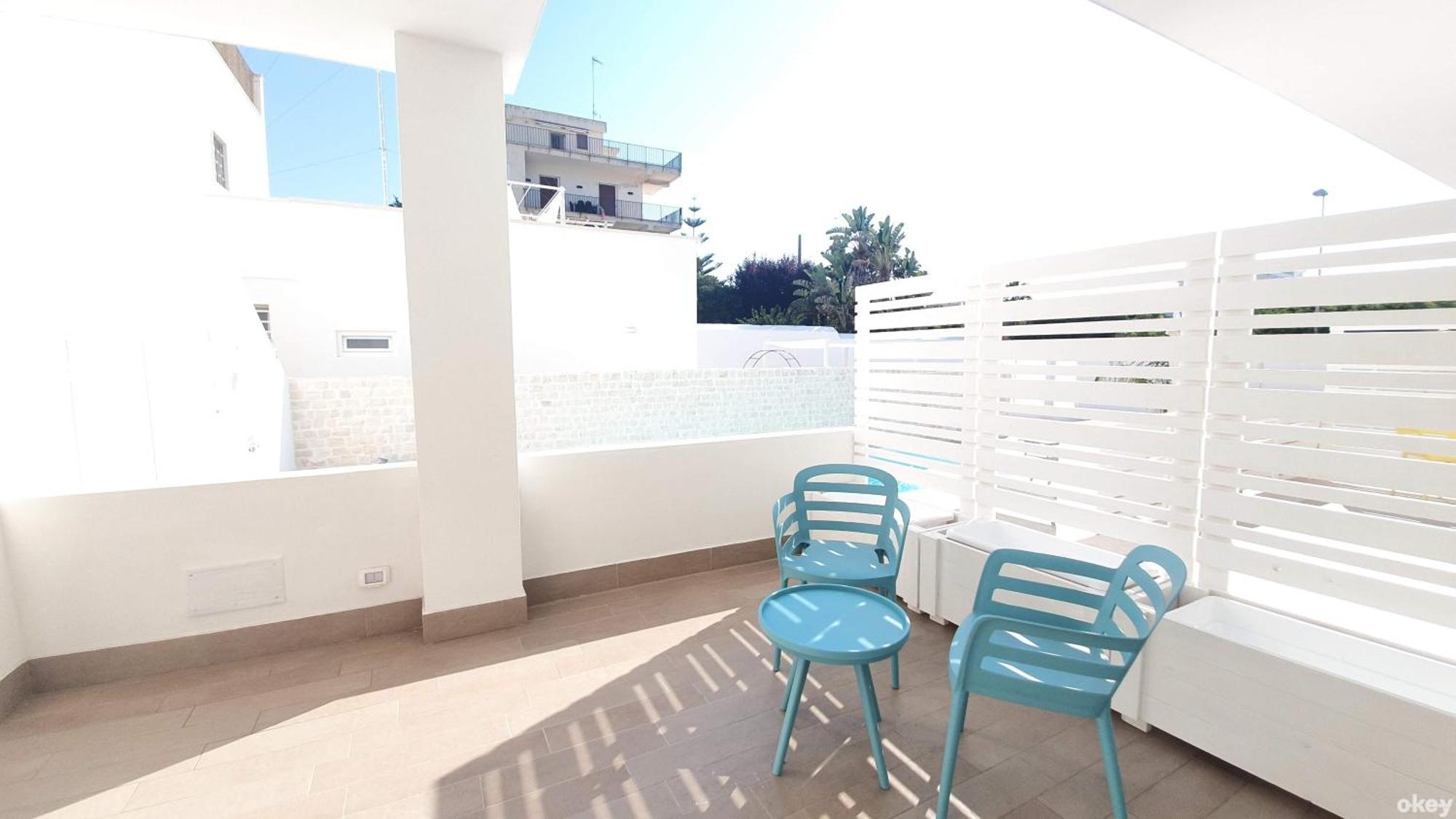 Villa Mediterranea Apartments - Seaview, Pool & Garden Bari Eksteriør billede